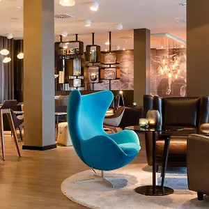 https://motel-one-frankfurt-airport.frankfurtammainhotels.com